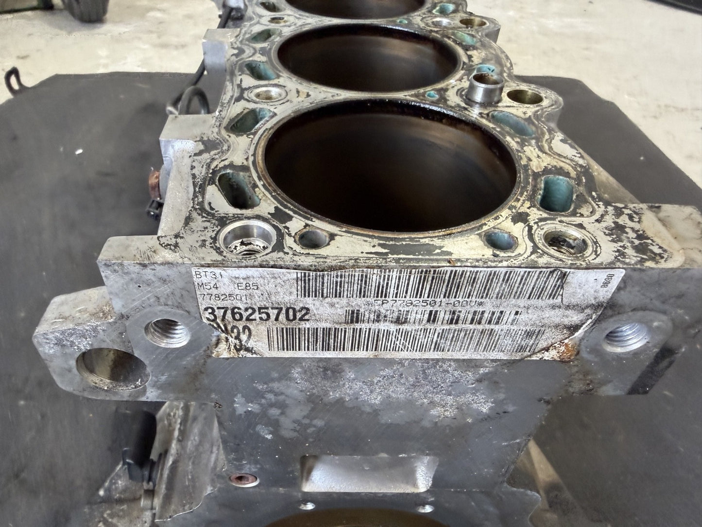 BMW Z4 Engine Cylinder Short Block 2.5L 6 Cylinder Fits 2003-2005 2003 2004 2005