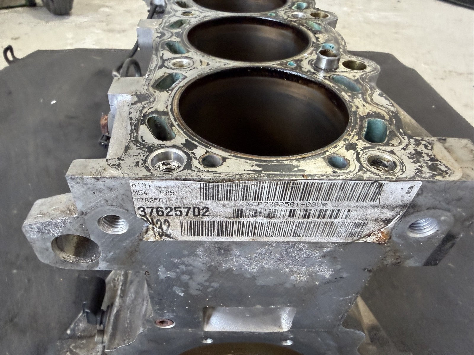 BMW Z4 Engine Cylinder Short Block 2.5L 6 Cylinder Fits 2003-2005 2003 2004 2005