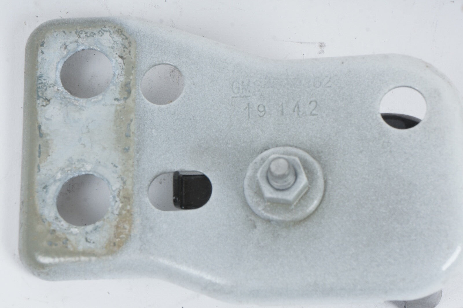 2020-2023 CADILLAC CT4 FRONT RIGHT LEFT FENDER OUTER MOUNT SUPPORT BRACE BRACKET