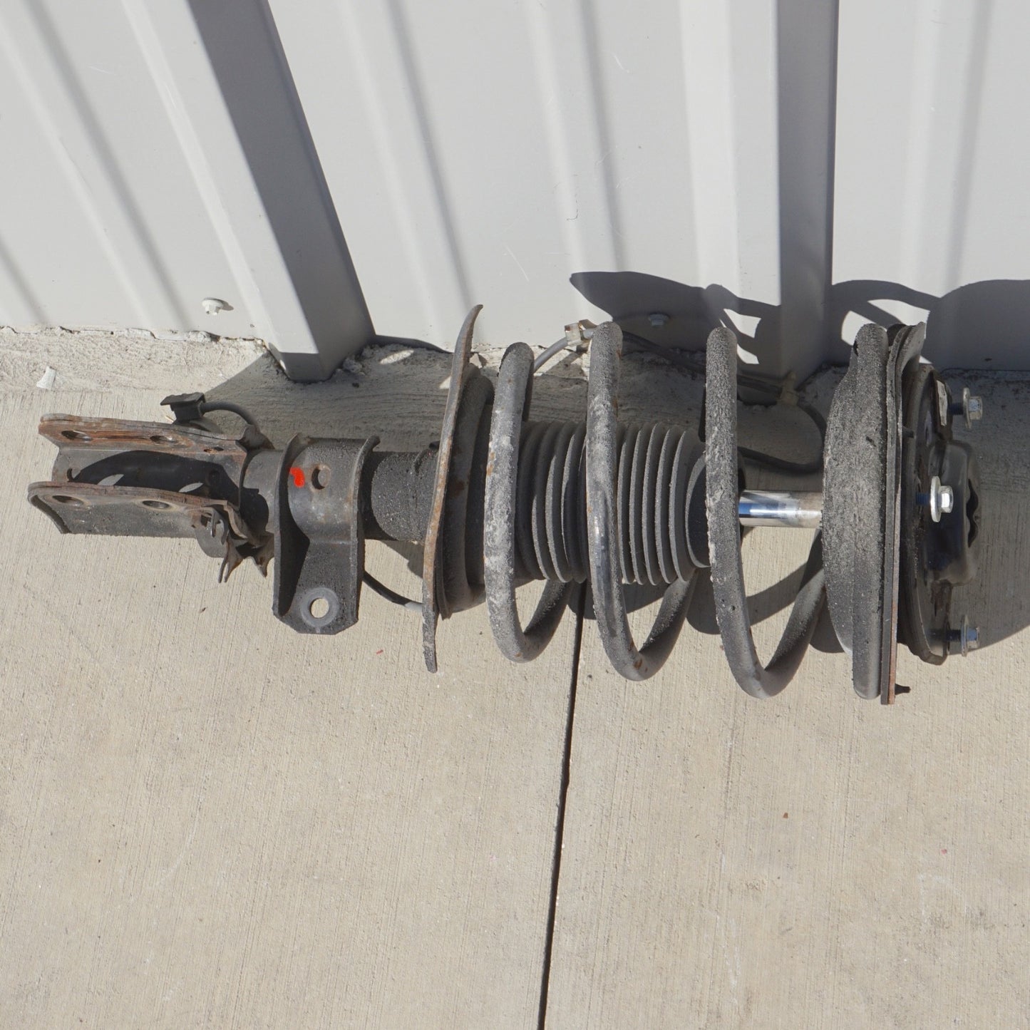 1987 - 1993 Cadillac Allante Front Left Shock Strut Absorber FWD OEM