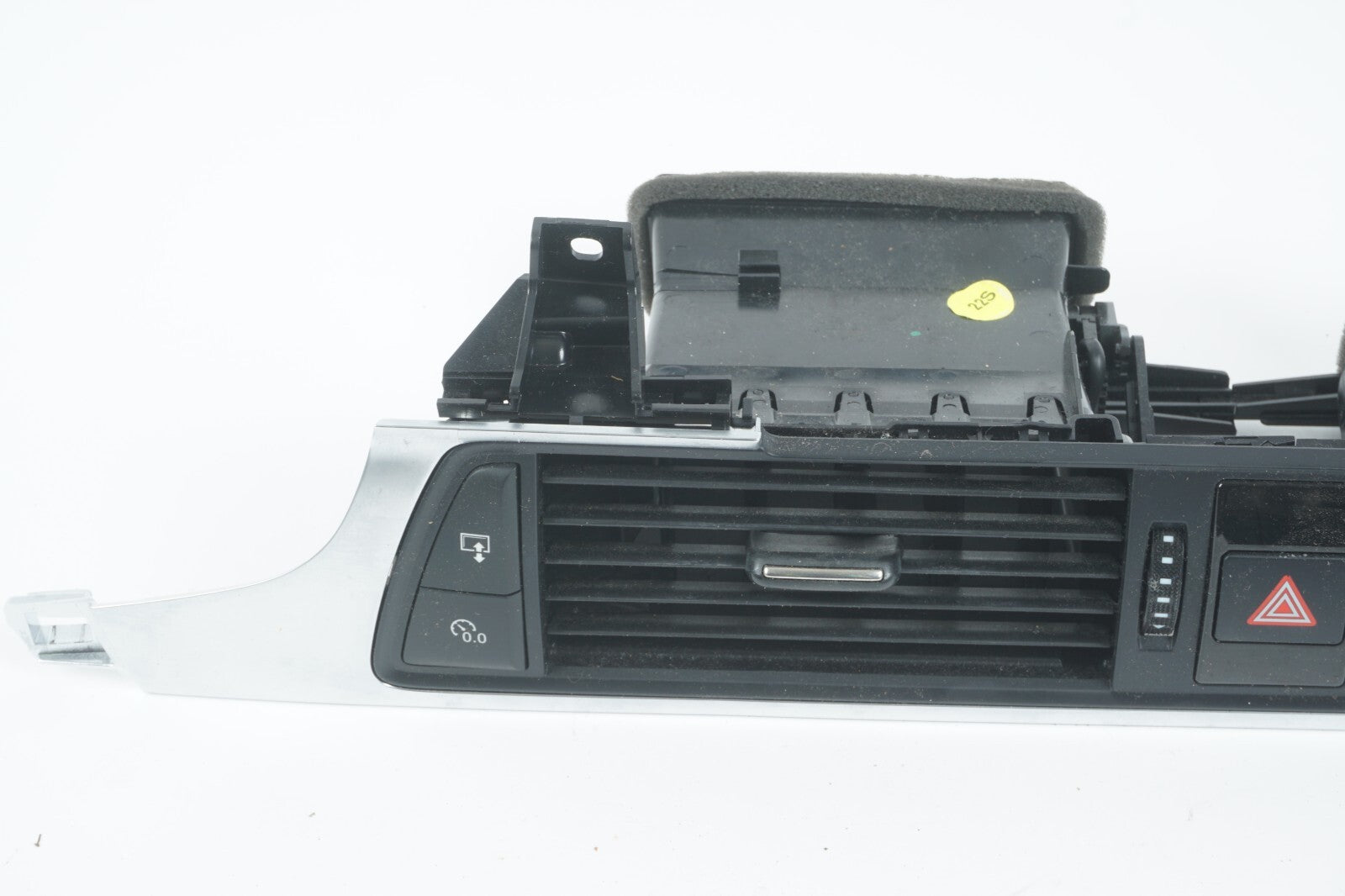 2012 - 2015 AUDI A7 DASH CENTER AC HEATER AIR VENT W/ HAZARD SWITCH OEM