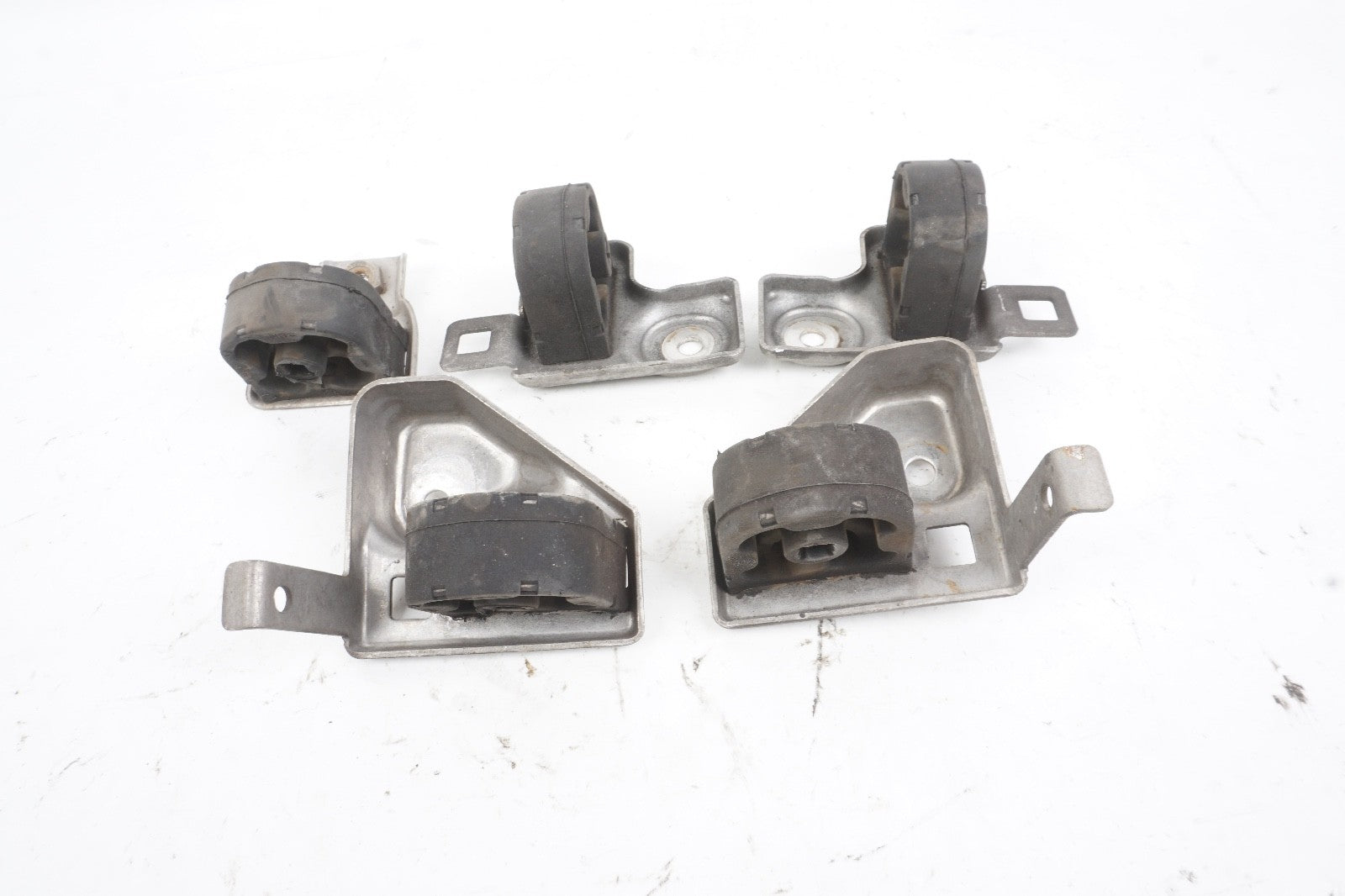 2014 - 2020 Maserati Ghibli M157 Exhaust Muffler Resonator Hanger SET OEM