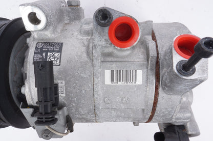 2017-2019 Alfa Romeo Giulia 2.0l A/C Air Compressor  OEM 50537068