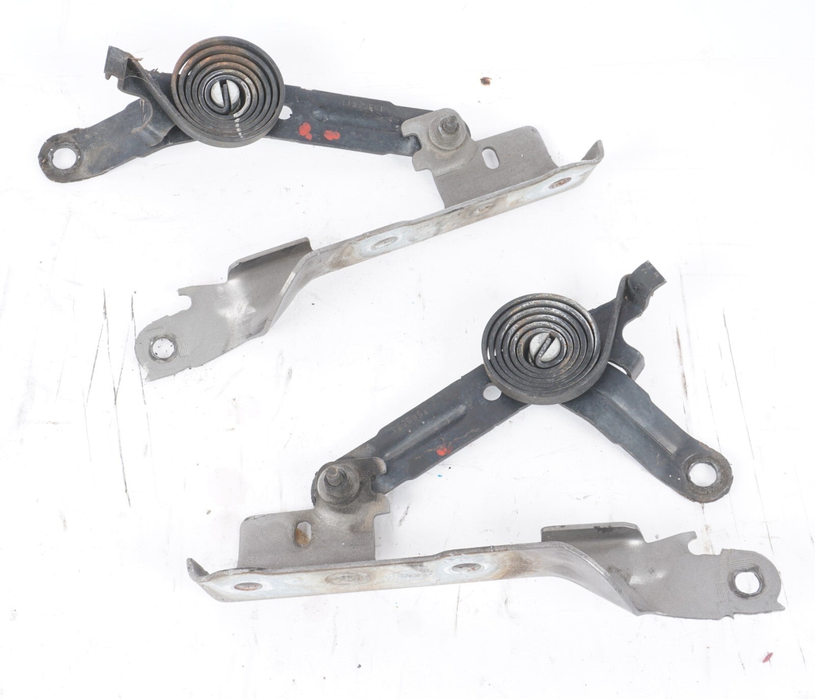 2007-2014 Tahoe Yukon Escalade Hood Hinge Left & Right OEM