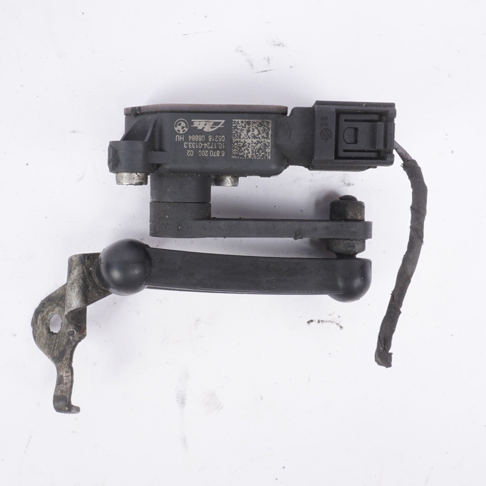 2018-2023 BMW X2 (F39) REAR SUSPENSION HEIGHT LEVEL SENSOR 6870200