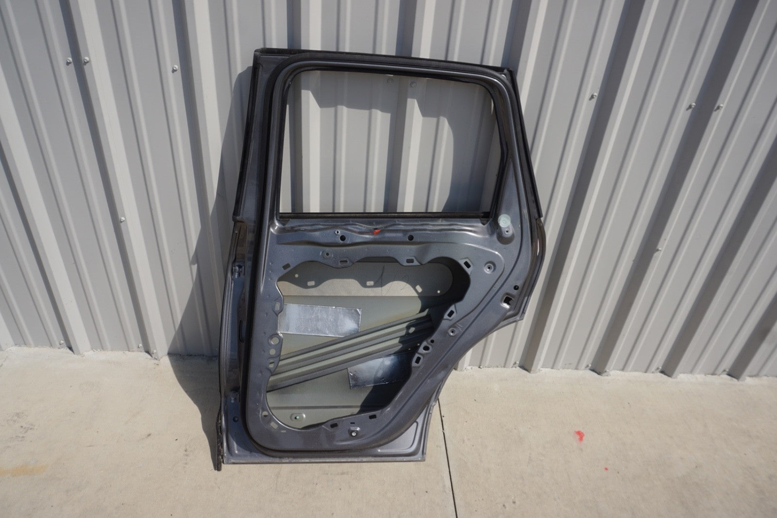 2011 - 2018 Porsche Cayenne 958 Rear Right Side Door Shell Gray OEM