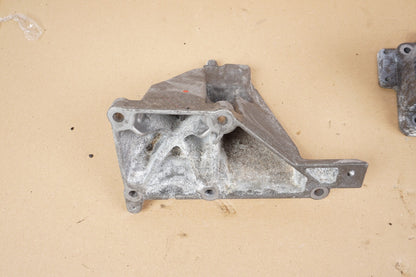 12-13 Mercedes W221 S550 RWD Engine Motor Left & Right Mount Bracket Set  OEM