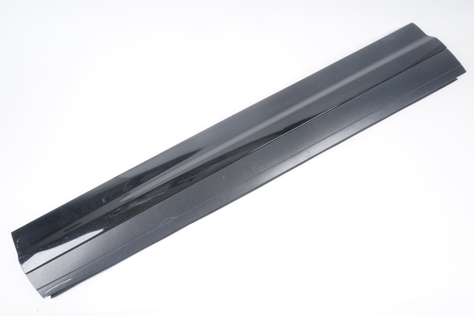2011-2018 Porsche Cayenne Front Left Lower Door Molding Trim Panel  OEM
