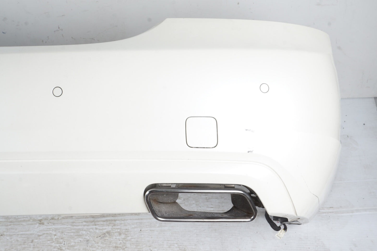 10-13 Mercedes W221 S550 S400 Base Rear Bumper Cover Assembly OEM