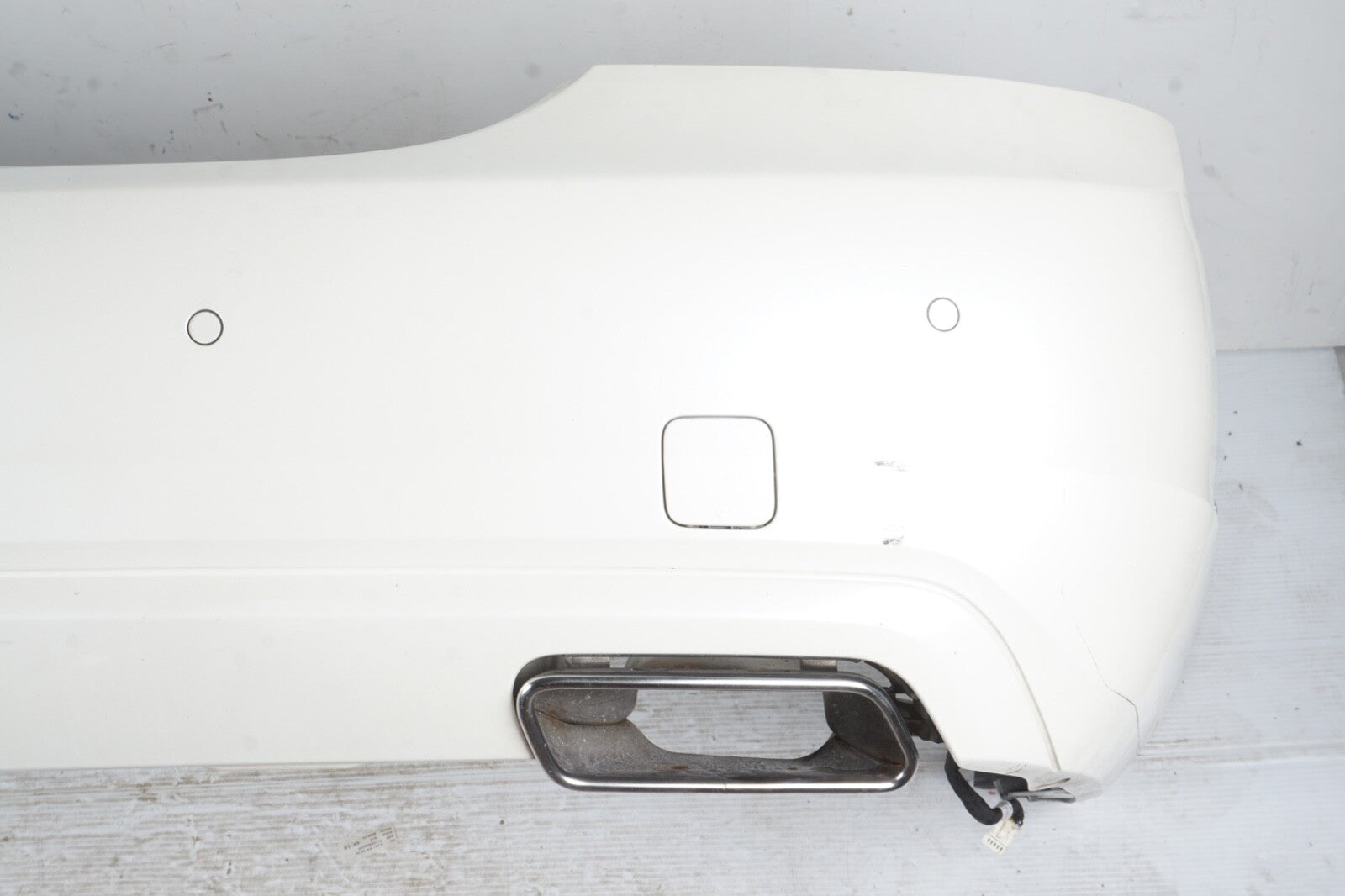 10-13 Mercedes W221 S550 S400 Base Rear Bumper Cover Assembly OEM