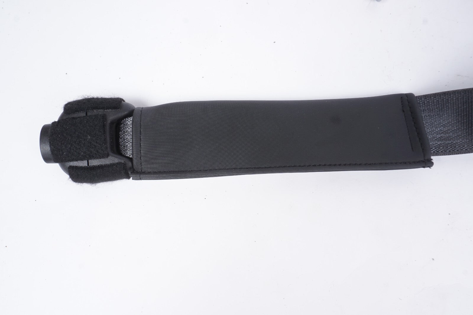 2014 - 2017 Fiat 500L Front Right Passenger Seat Belt Retractor  OEM