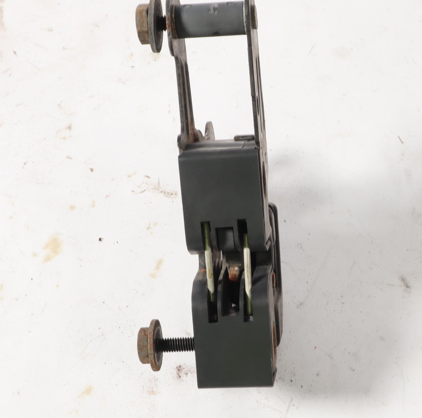 2004 - 2010 AUDI A8 A8L Lower Hood Latch / LOCK OEM