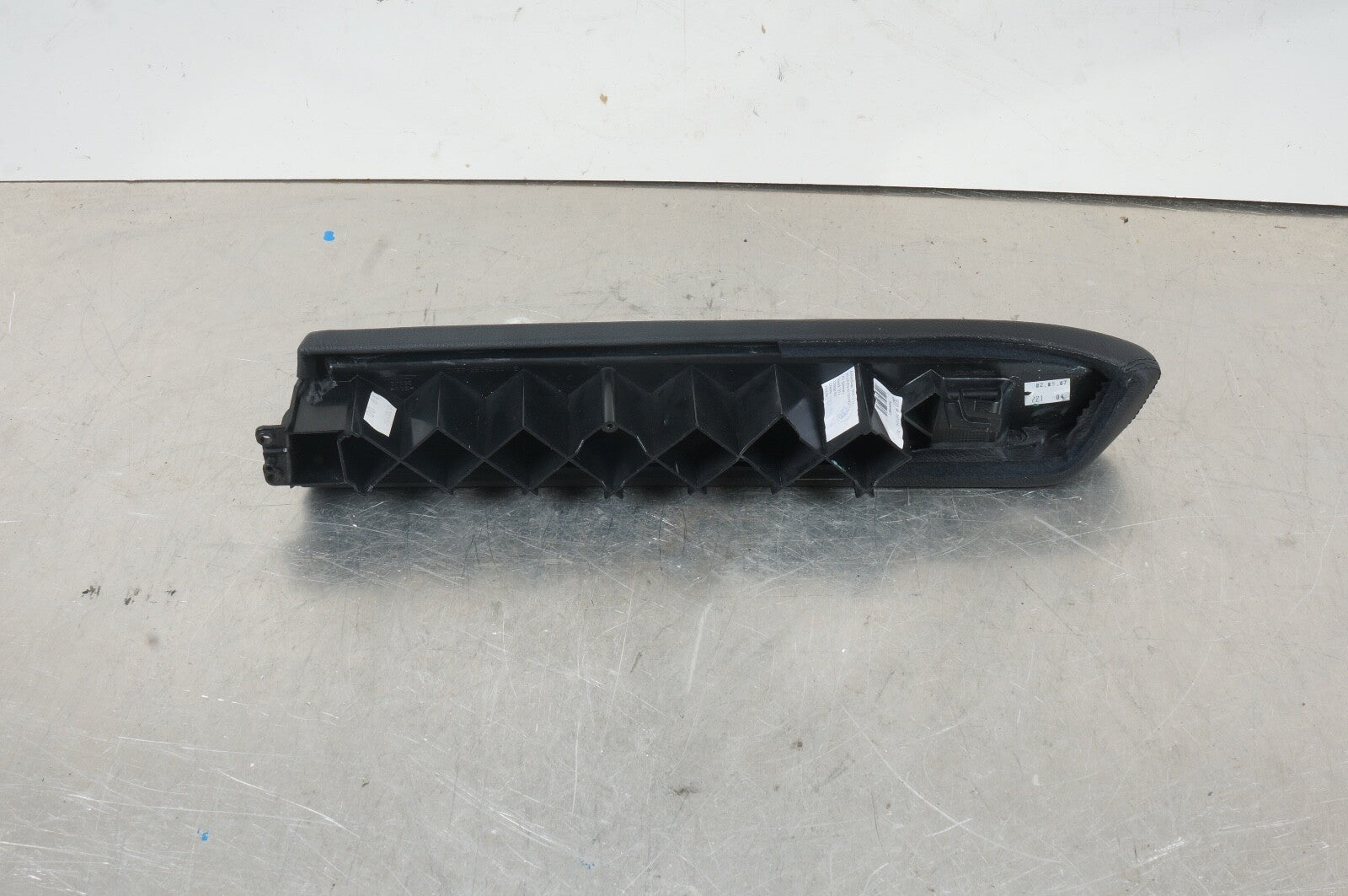 2007 - 2013 Mercedes W221 S-Class Rear Left Driver Side Door Armrest Storage OEM