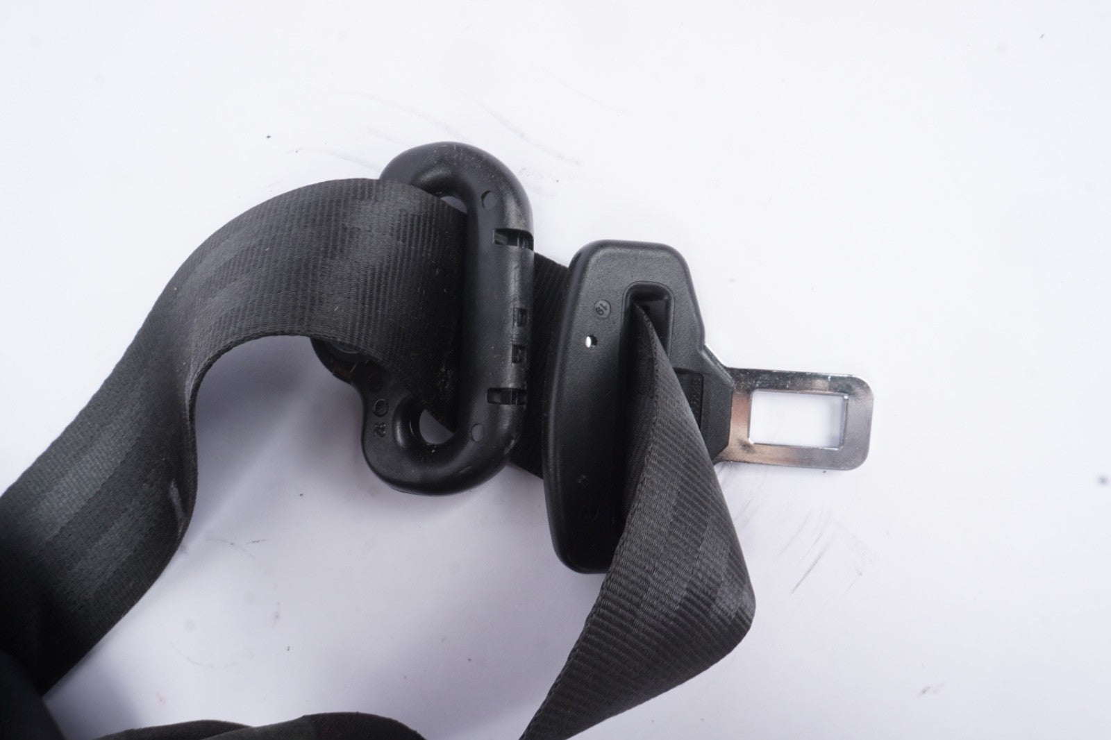 2013 - 2018 FORD FOCUS FRONT RIGHT SEAT BELT PN: DM5161294DEW