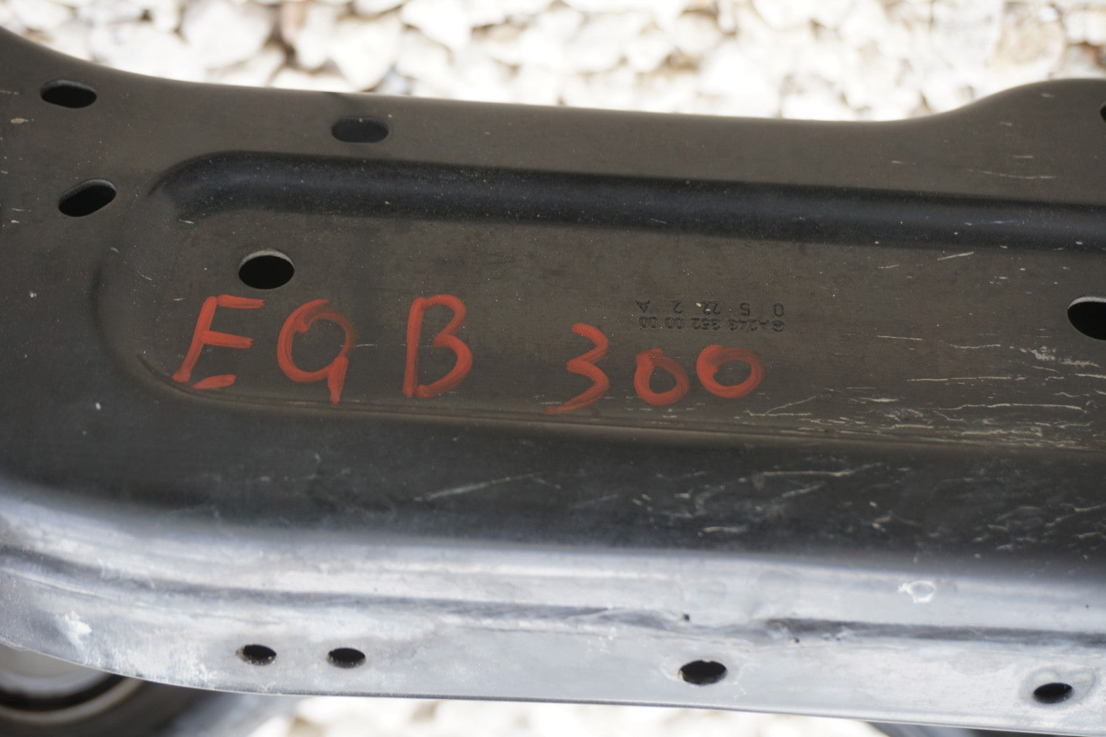 2022 - 2024 MERCEDES EQB300 EQB250 CROSSMEMBER REAR SUBFRAME