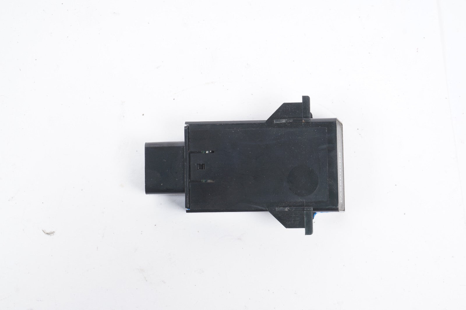 2002-2005 Lexus SC430 Right Passenger Side Seatbelt Seat Belt Warning Lamp OEM