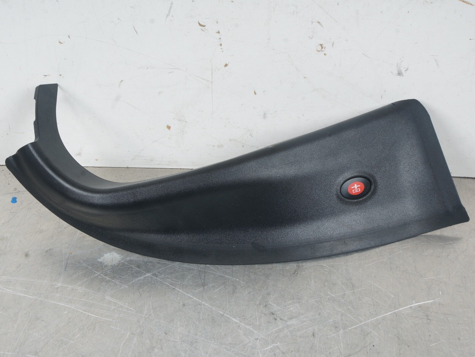 2020 MERCEDES-BENZ SL R231 Rear Tailgate Trunk Lid Left Hinge Cover A2316909700