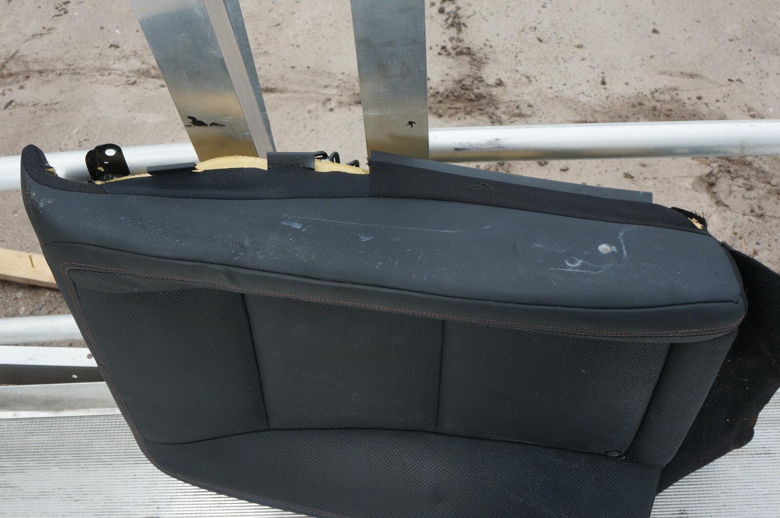 2010-2013 MERCEDES S550 W221 REAR RIGHT SEAT UPPER BACKREST CUSHION OEM