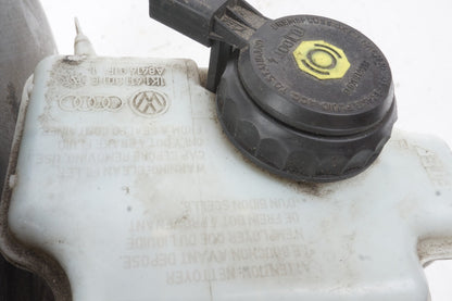 2014-2019 Volkswagen Passat Power Brake Booster & Master Cylinder OEM