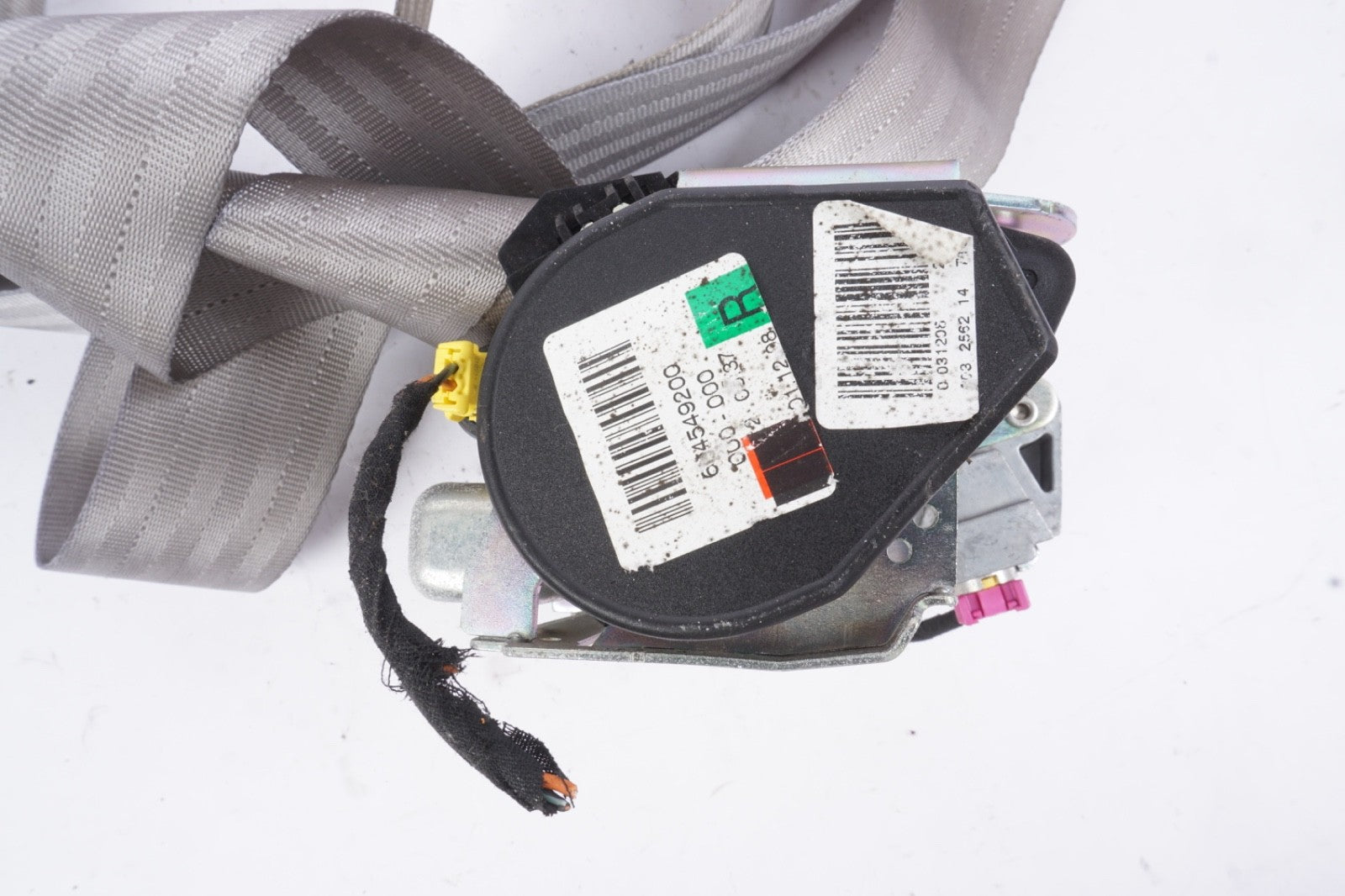 08-12 VOLVO 70 SERIES C70 FRONT PASSENGER RIGHT SEAT BELT RETRACTOR OEM