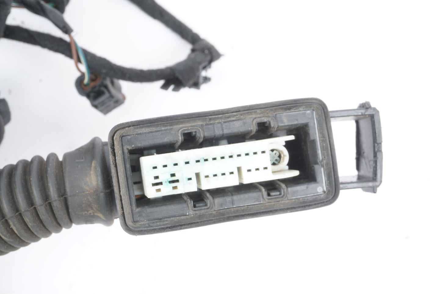 2013 - 2017 Audi A8L A8 Door Wire Harness Front Left Driver Side OEM