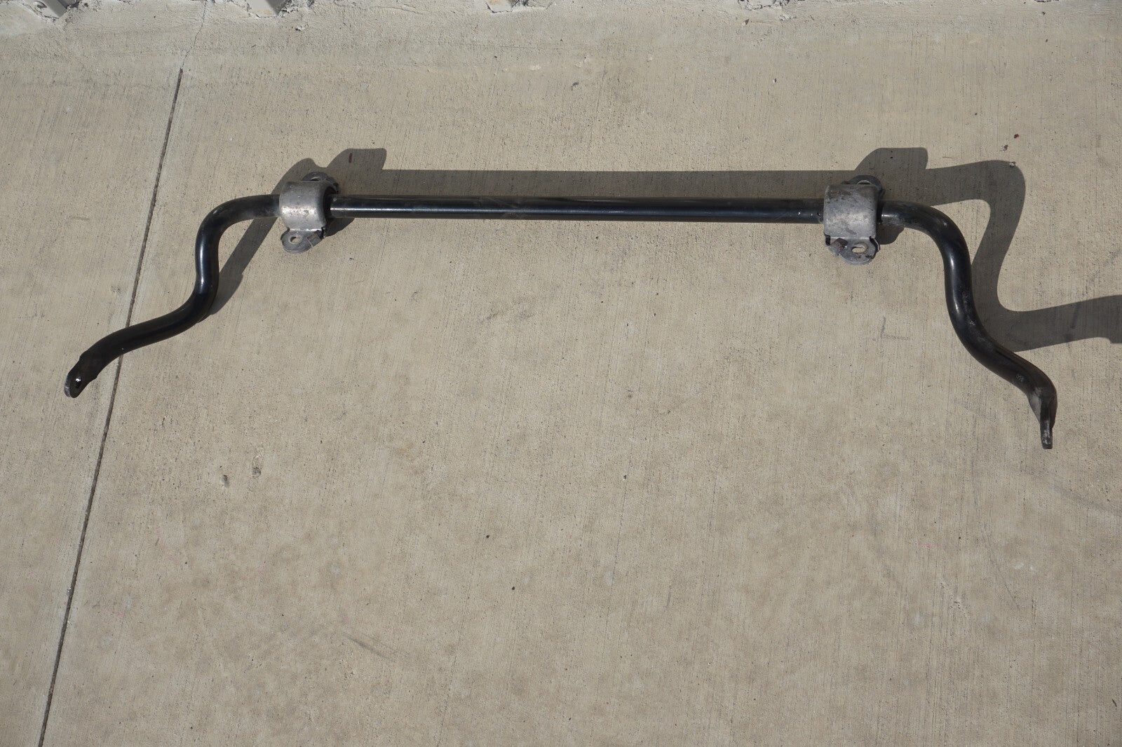 08-14 Mercedes C250 C300 C350 Front Stabilizer Sway Bar 2043232065  OEM