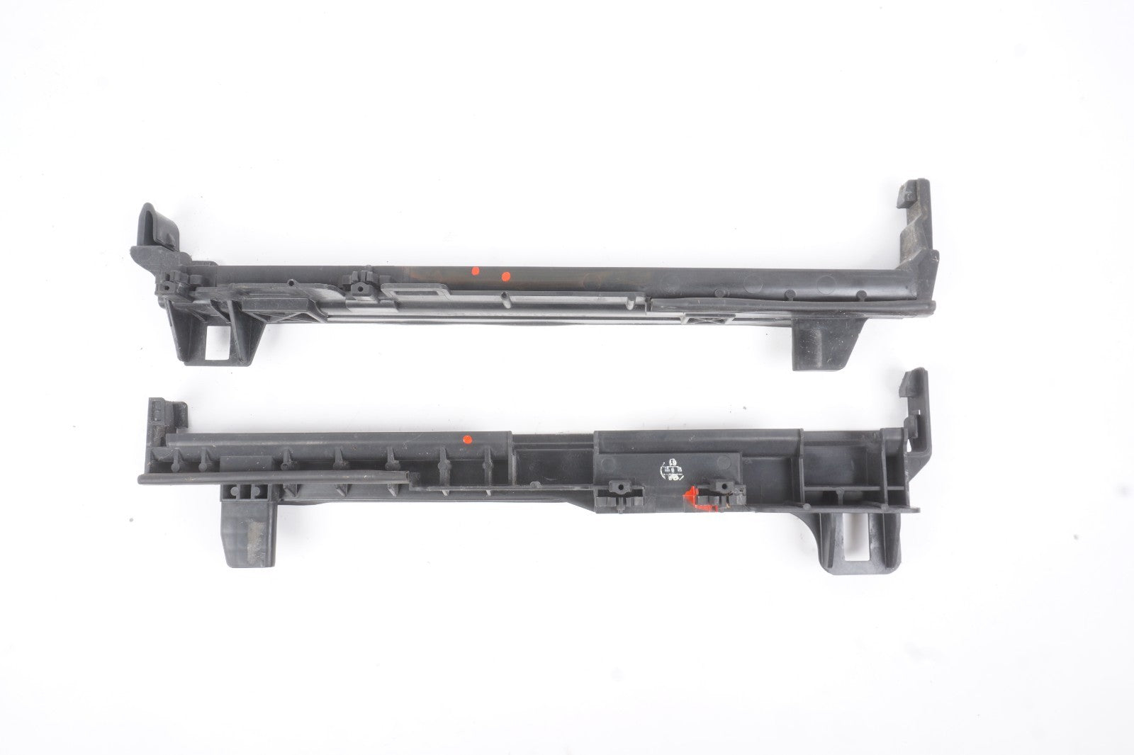 2011-2013 Mercedes W207 E350 Condenser Sides Housing Bracket Left & Right  OEM