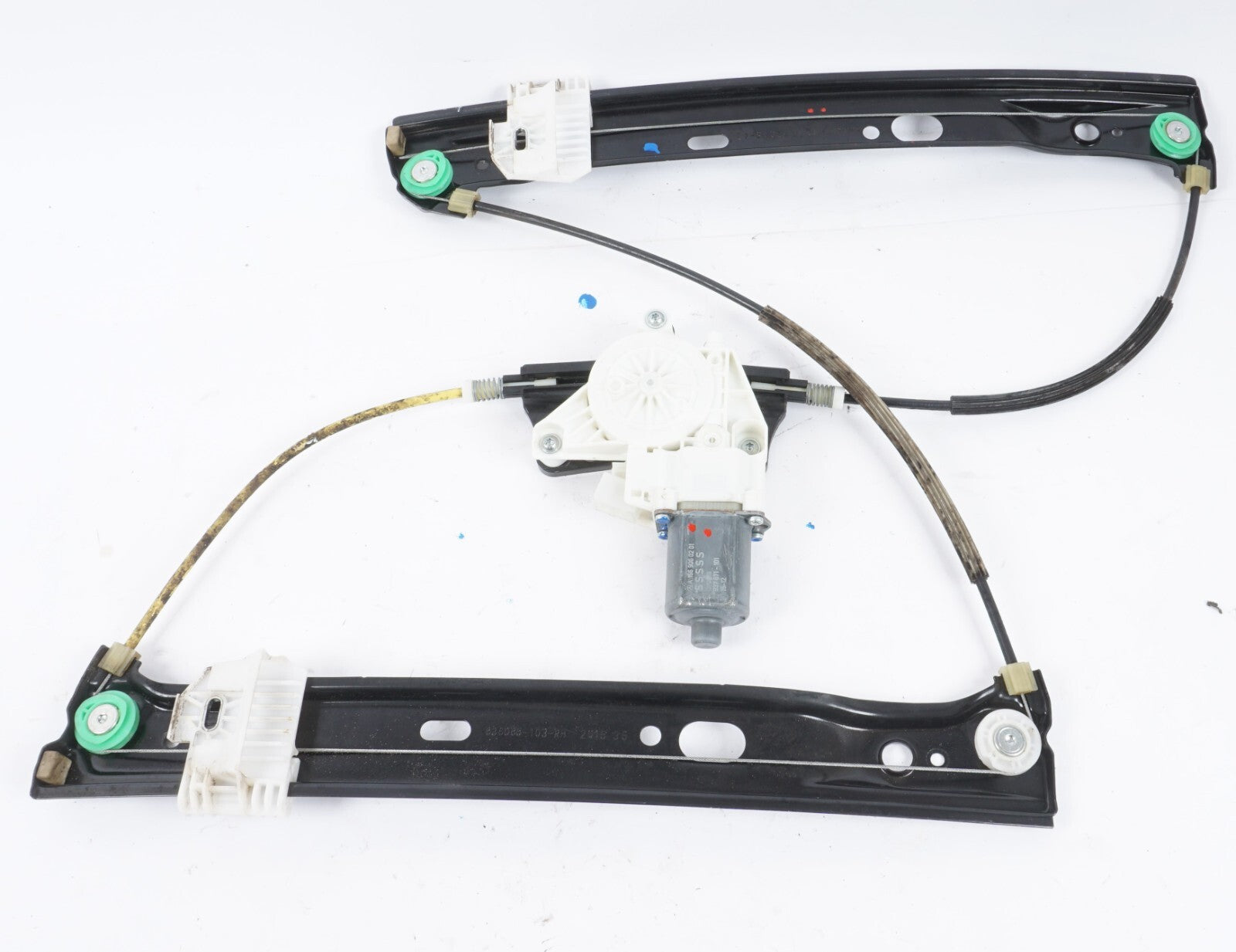 14 - 17 Mercedes S550 W222 FRONT RIGHT PASSENGER WINDOW REGULATOR & MOTOR OEM