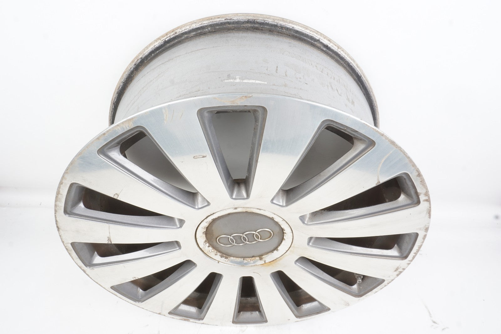 2004 - 2010 Audi A8 S8 A8 Quattro OEM Wheel Rim 4E0601025 OEM