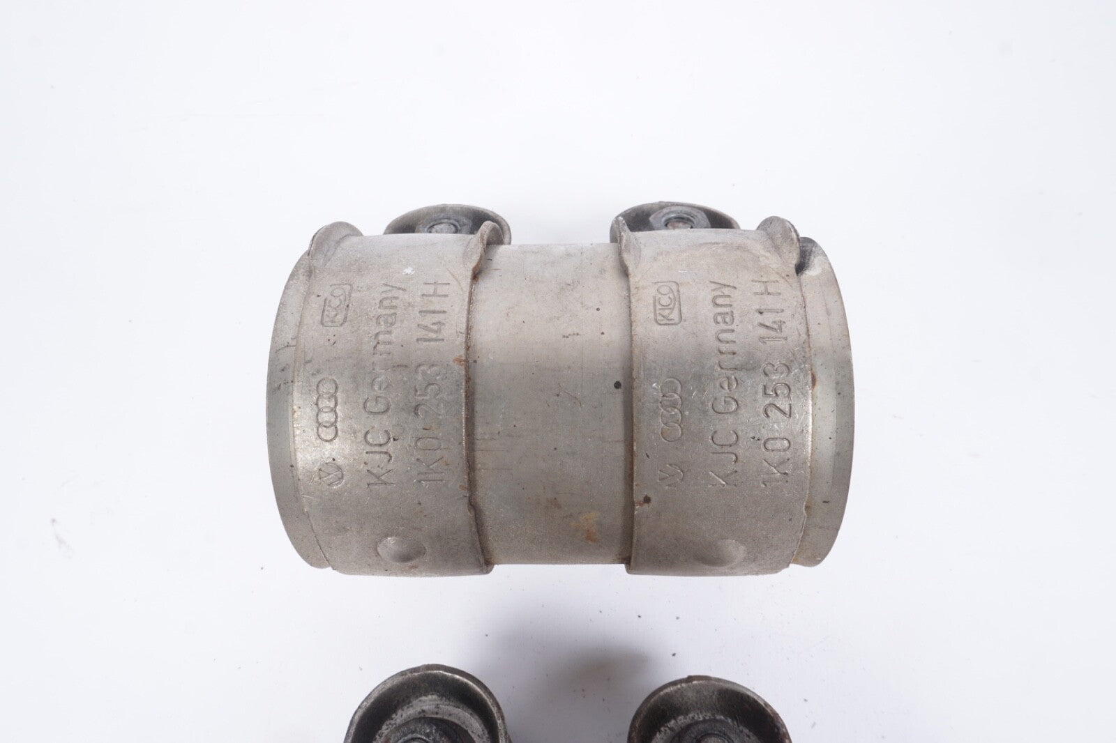 2005-2020 AUDI A3 A4 A5 A6 A8 Q5 Q7 - Exhaust Clamp 1K0253141P x 2