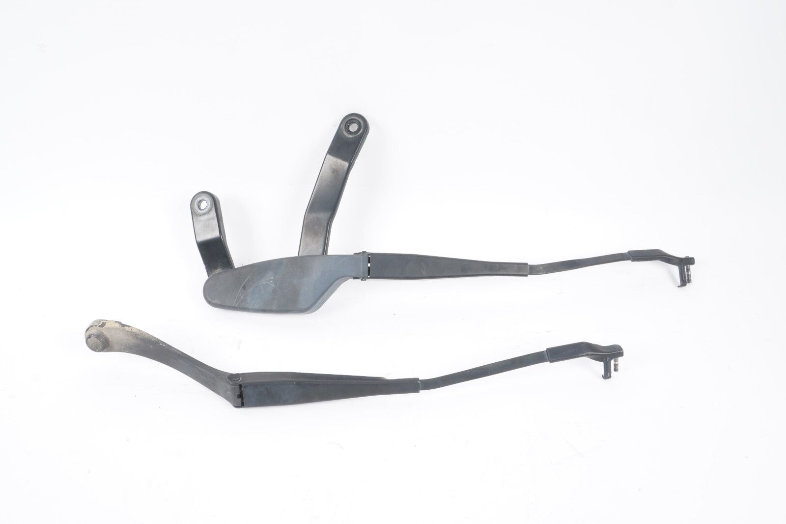 08-14 Mercedes C350 C300 W204 WINDSHIELD WIPER ARM LEFT & RIGHT OEM