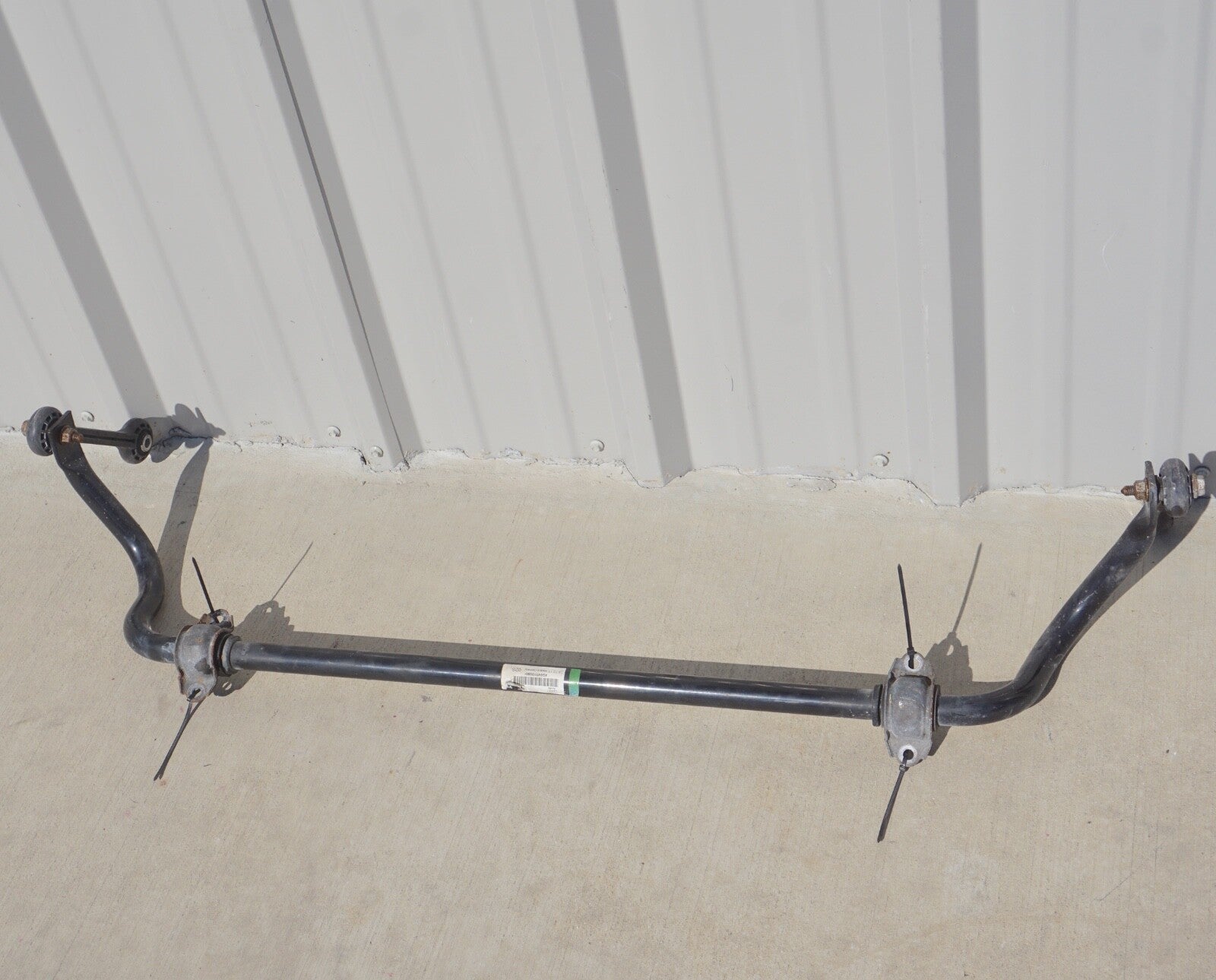 2012 - 2018 AUDI A7 QUATTRO - Front SWAY BAR / Stabilizer 4G0411309D