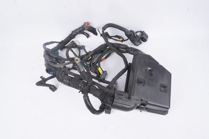12-17 Fiat 500 Front Fuse Relay Box Under Hood W/ Harness OEM