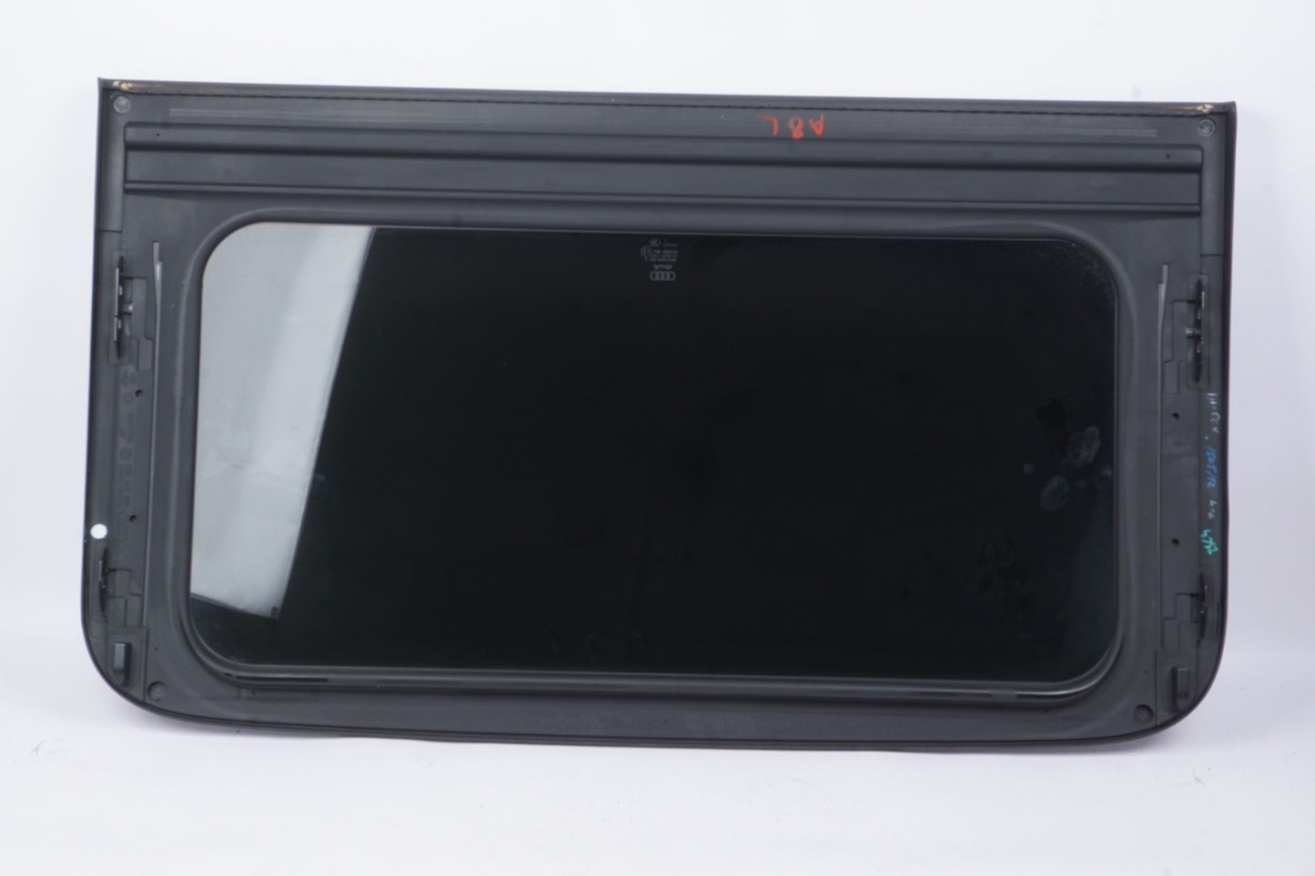 2011-2018 AUDI A8 (D4 4H) LWB - FRONT PANORAMIC SUNROOF SUN ROOF GLASS WINDOW