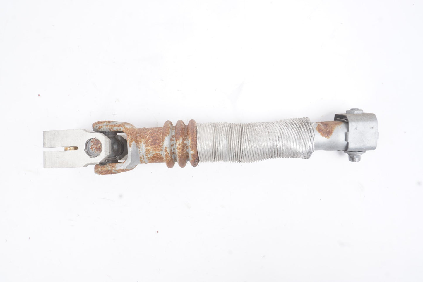 08-14 Mercedes-Benz C300 Power Steering Gear Coupling 2044620278  OEM