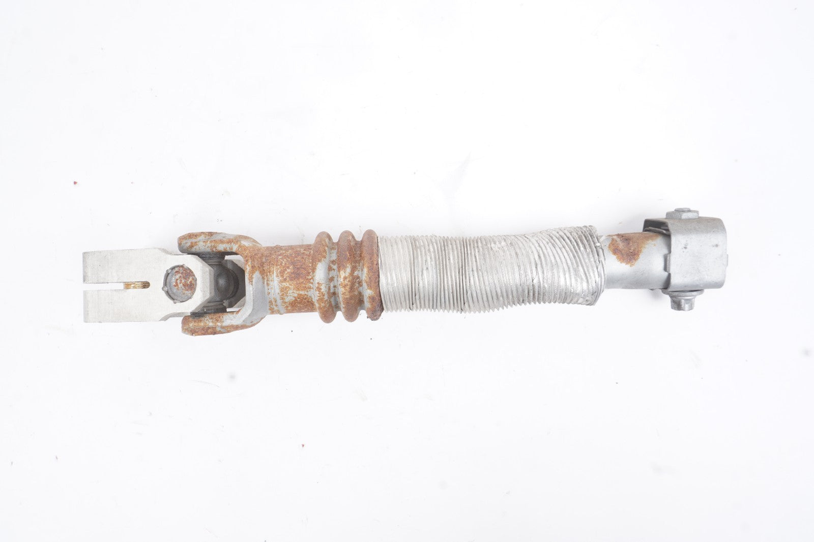 08-14 Mercedes-Benz C300 Power Steering Gear Coupling 2044620278  OEM