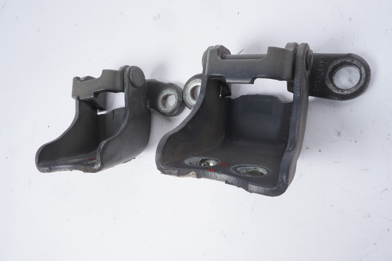 18 - 24 Honda Odyssey Front Door Hinge Lower Left & Right  OEM