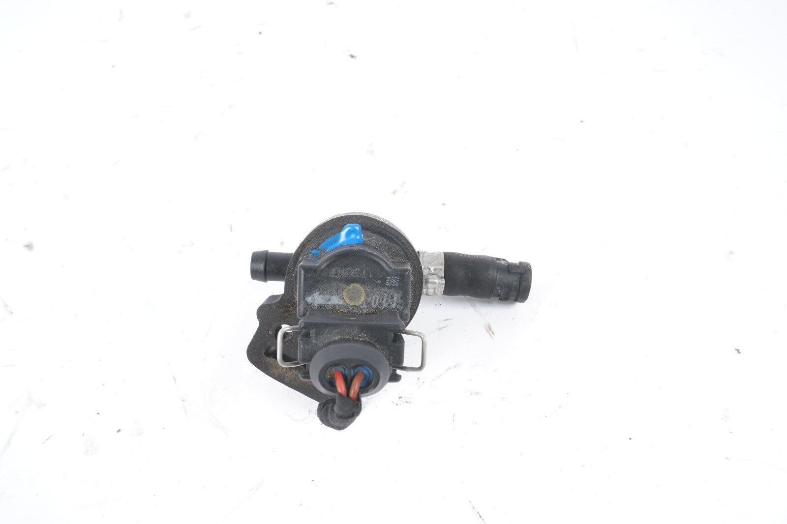 03-06 Mercedes SL500 Vapor Emission Purge Valve 0004701593  OEM