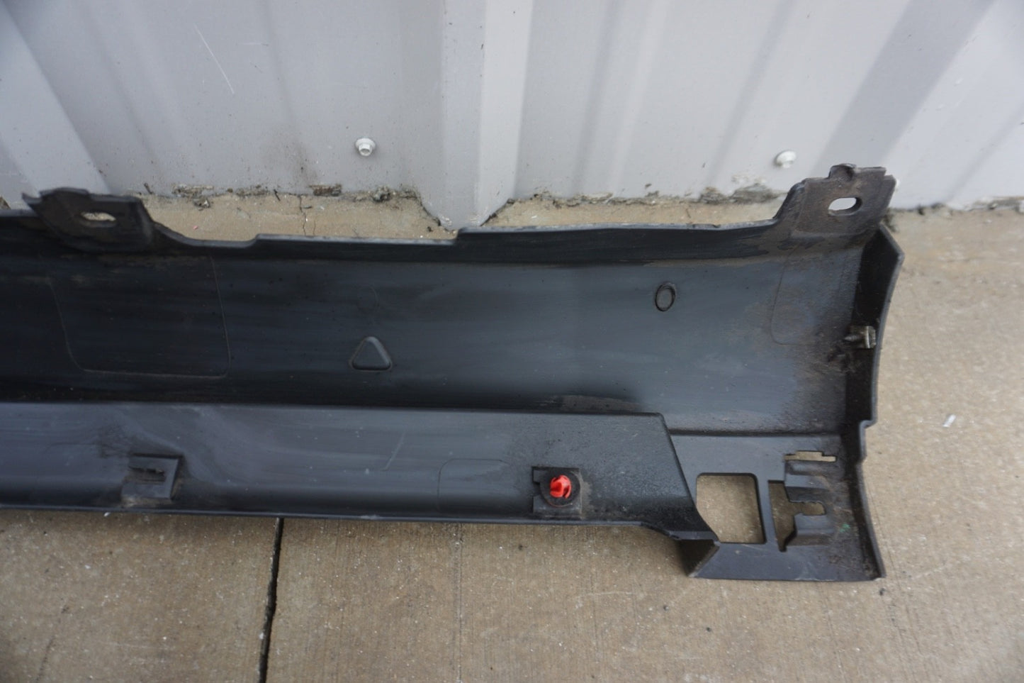 2015 - 2021 Jeep Renegade Right Side Skirt Rocker Panel Cover Molding OEM