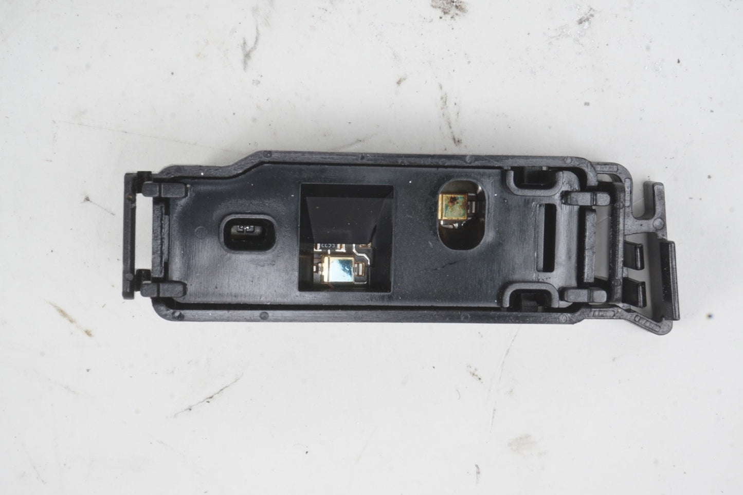 2003-2006 Mercedes Benz S-Class W220 S430 S500 Unit Light Sensor A2208203326 OEM