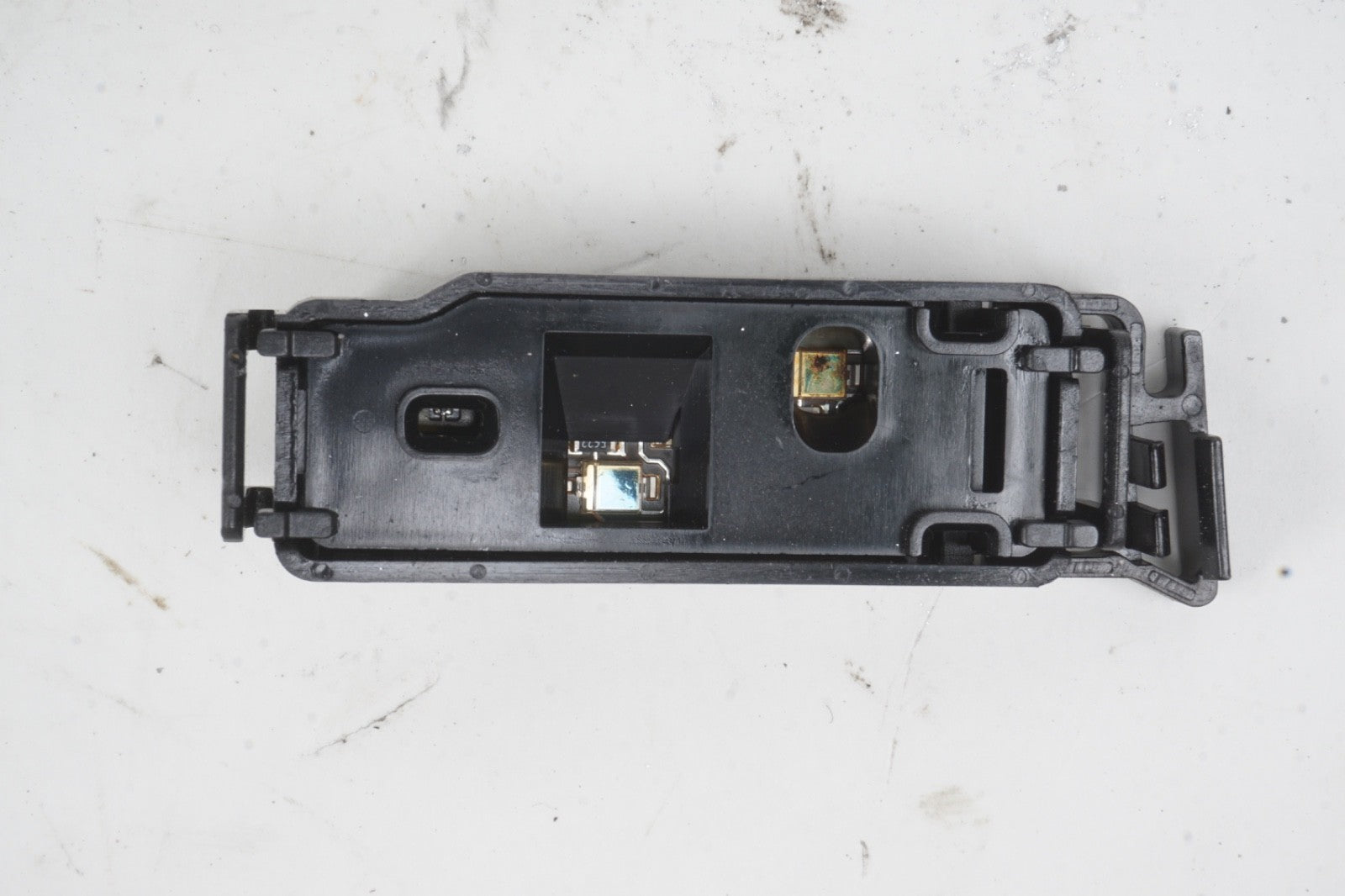 2003-2006 Mercedes Benz S-Class W220 S430 S500 Unit Light Sensor A2208203326 OEM