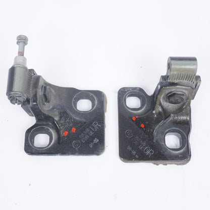 2004 - 2010  BMW 650i E63 E64 Front Right Passenger Door Hinge Set OEM