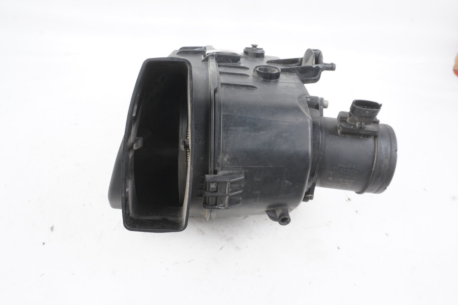 2014 - 2020 MASERATI GHIBLI 3.0L LEFT SIDE AIR BOX CLEANER INTAKE FILTER MAF