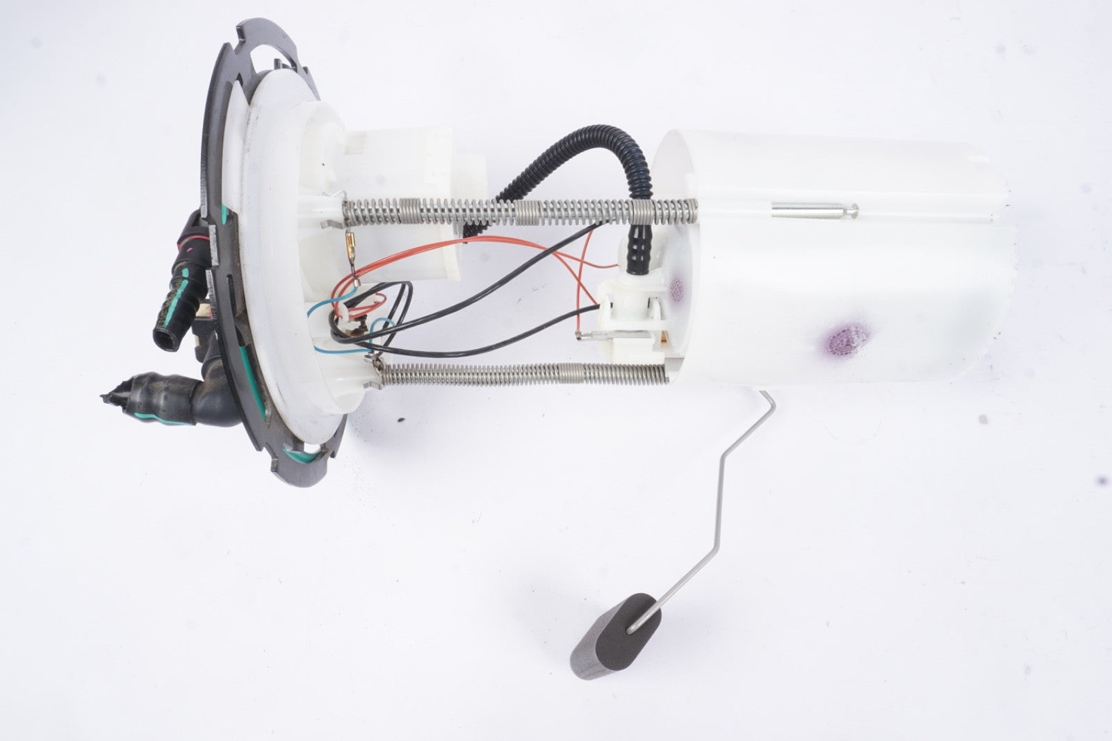 10 - 15 Mercedes W207 E350 Gas Fuel Pump OEM