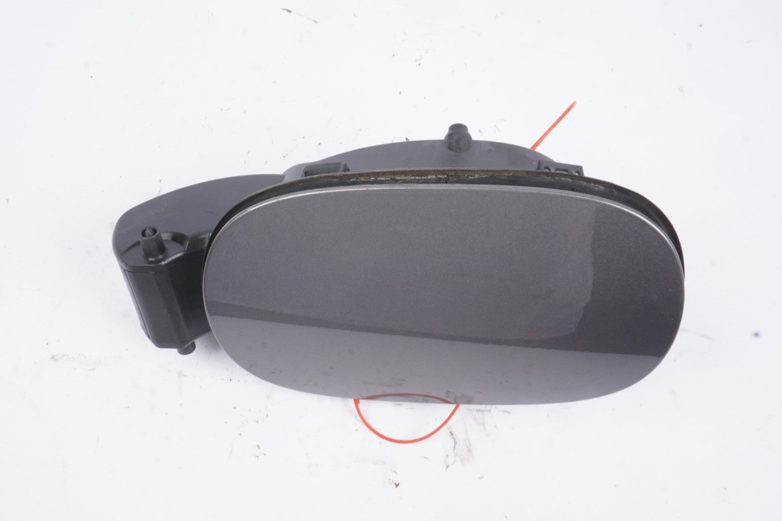 2011-2018 PORSCHE CAYENNE REAR FUEL TANK DOOR & POCKET 7P5809857 OEM