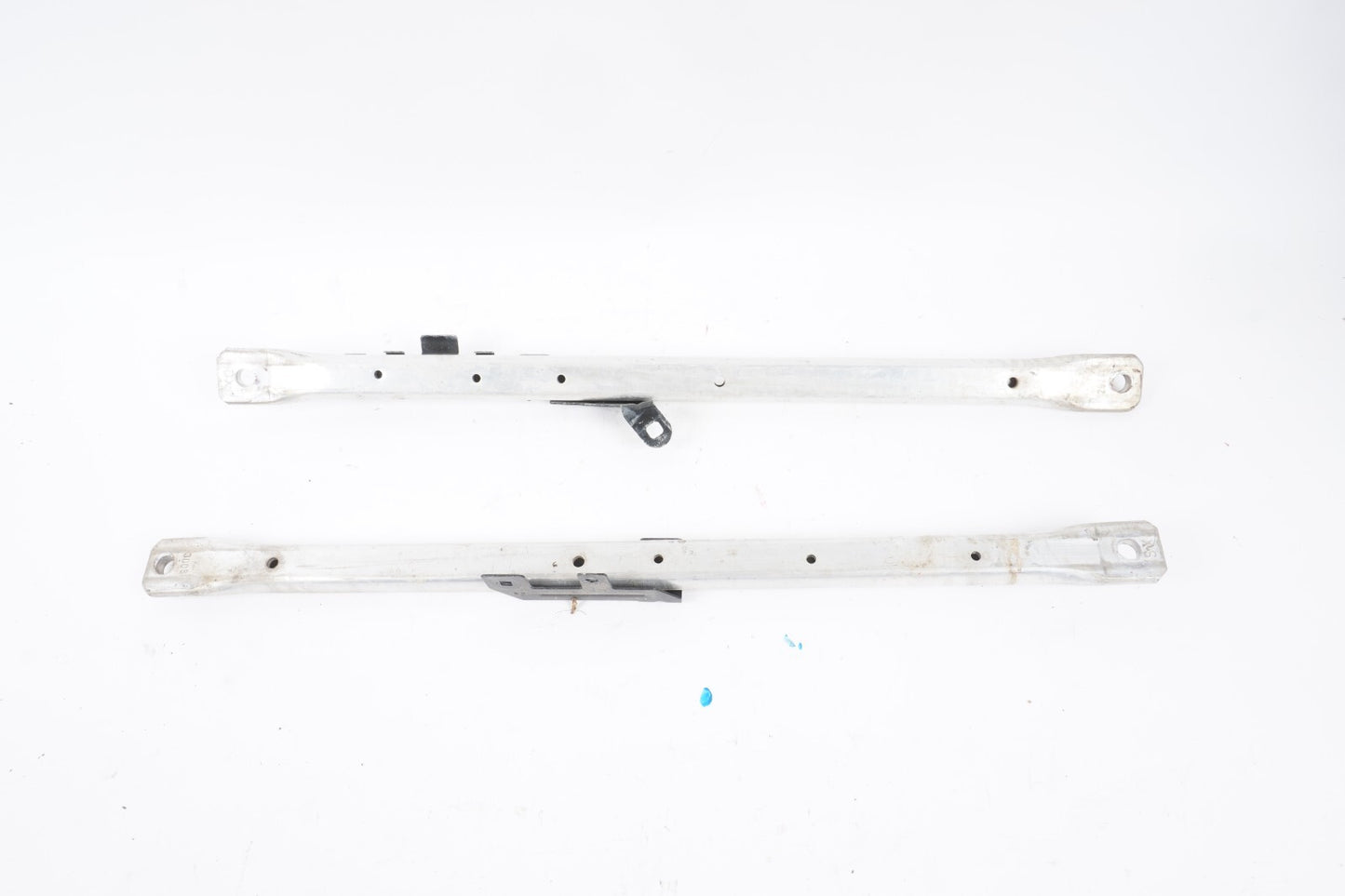 17 - 22 Alfa Romeo Giulia 2.0L TOWER STRUT BAR BRACE LEFT & RIGHT SET OEM