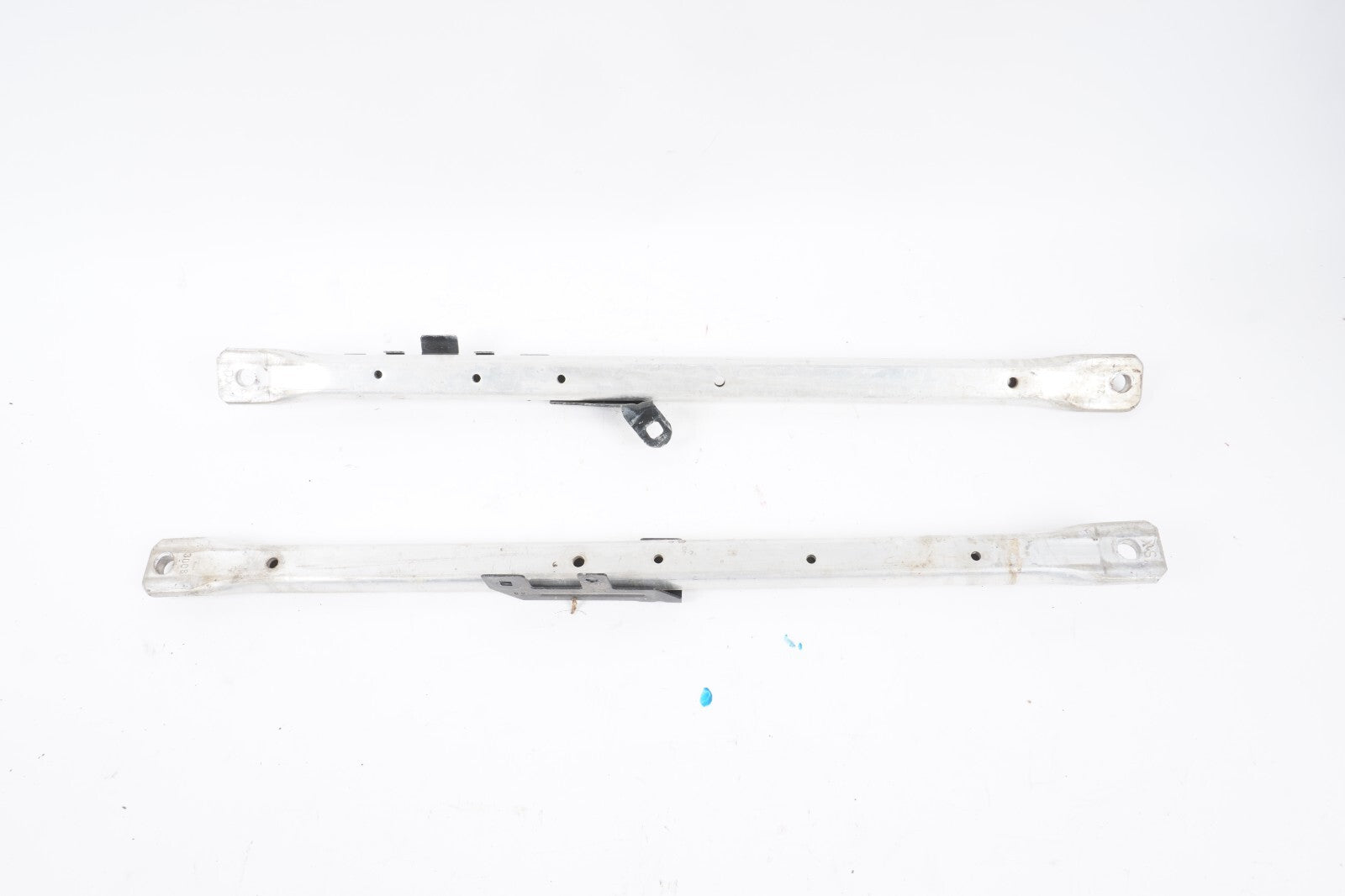 17 - 22 Alfa Romeo Giulia 2.0L TOWER STRUT BAR BRACE LEFT & RIGHT SET OEM