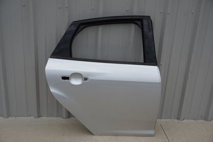 16 17 18 FORD FOCUS REAR RIGHT PASSENGER SIDE DOOR SHELL OEM