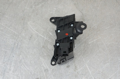 07-13 Mercedes W221 S550 CL600 Door Lock Switch Front Left Side 2218213051 OEM