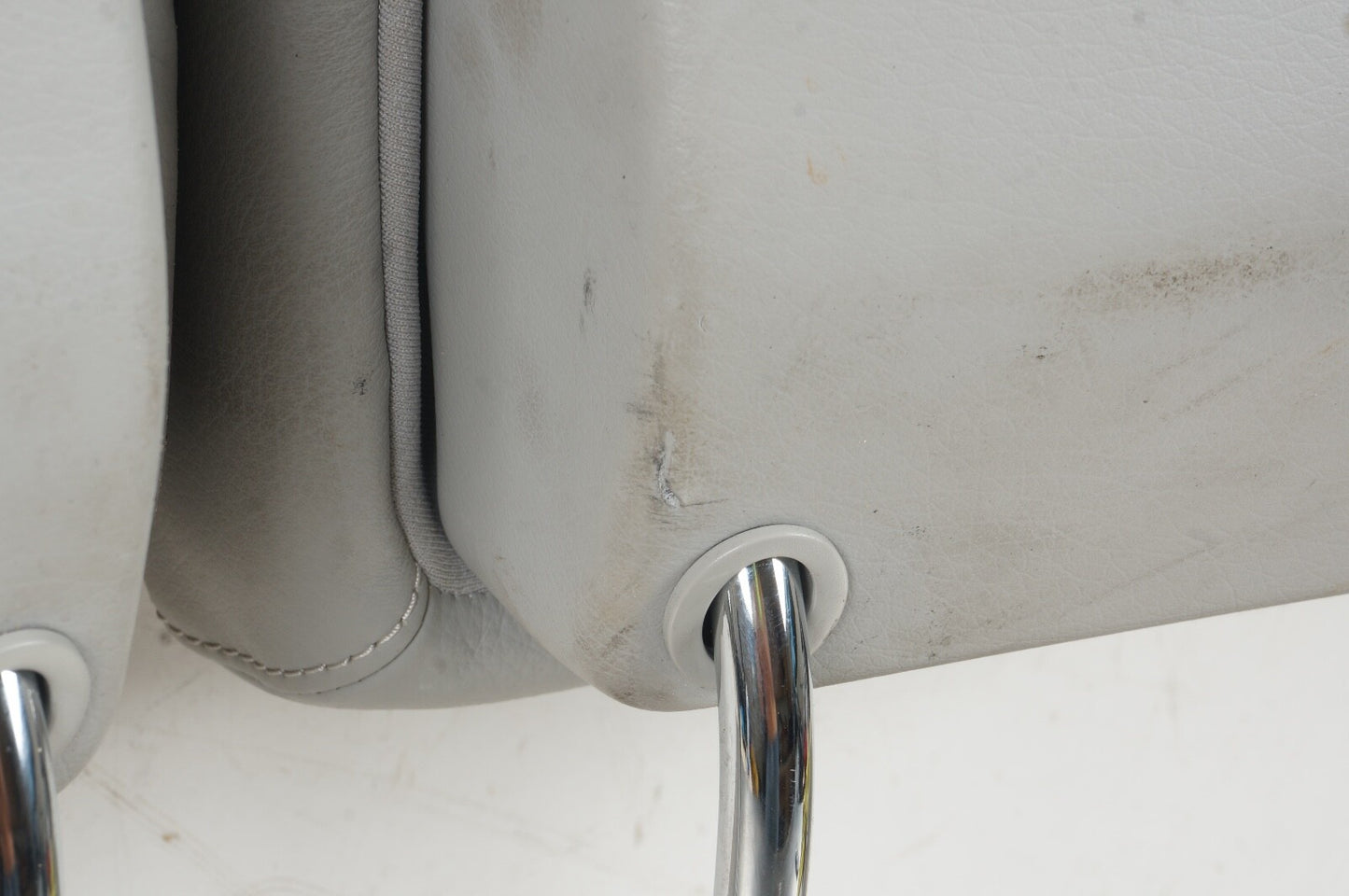 10-13 Mercedes W221 S500 Front Left or Right Seat Headrest Head Rest Grey PAIR